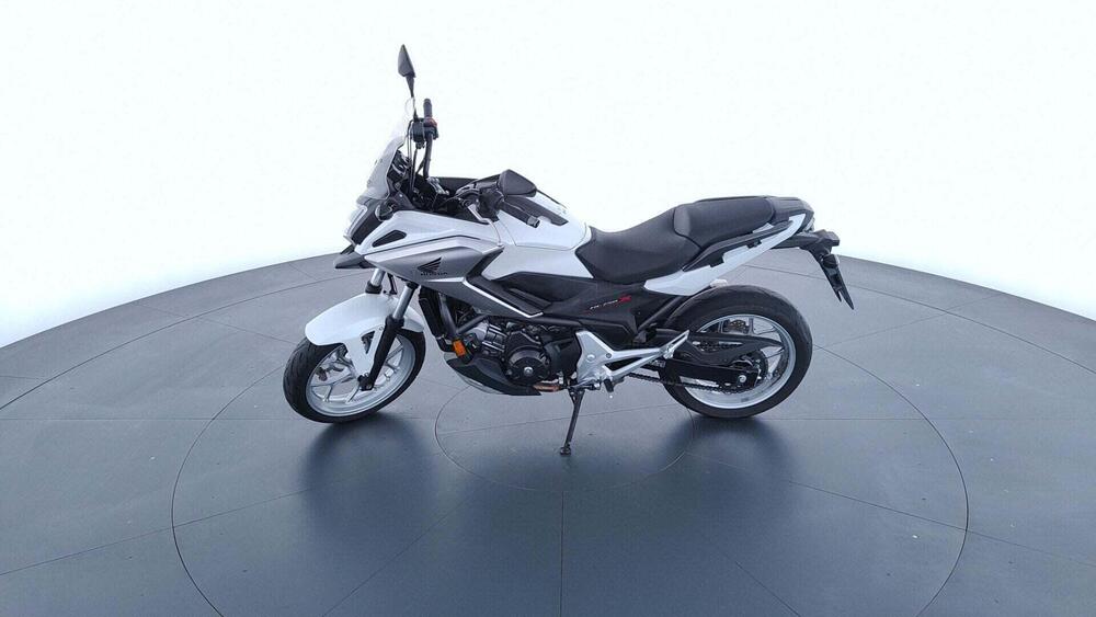 Honda NC 750 X ABS (2016 -17) (8)