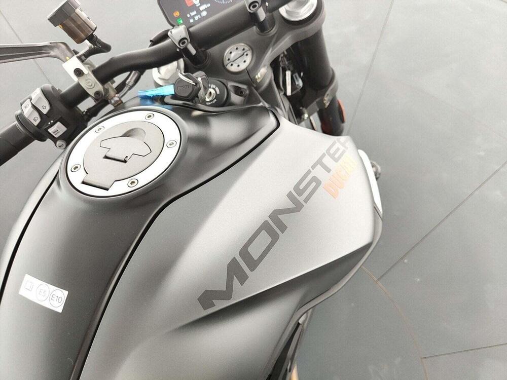 Ducati Monster 937 (2021 - 25) (8)