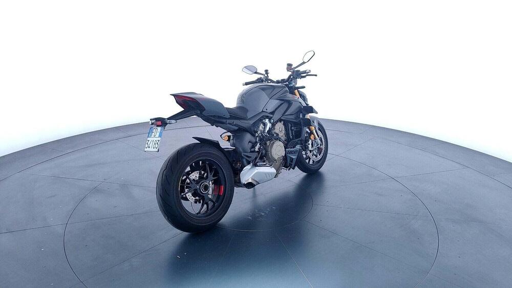 Ducati Streetfighter V4 S (2023 - 24) (2)