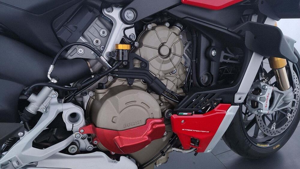 Ducati Streetfighter V4 1100 S (2021 - 22) (13)