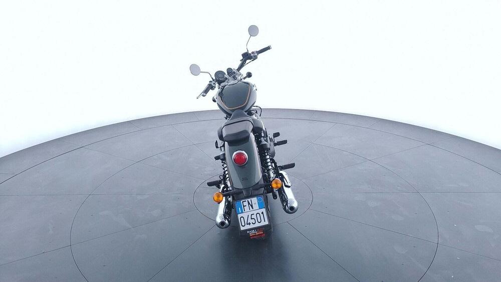 Royal Enfield Super Meteor 650 (2023 - 26) (6)