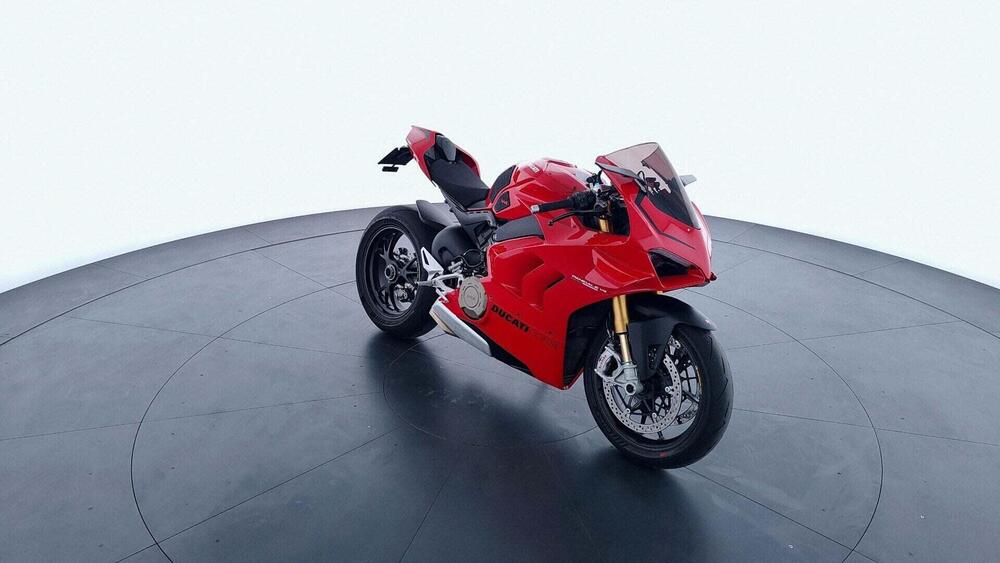 Ducati Panigale V4 S 1100 (2021) (3)