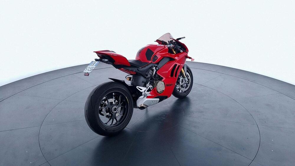 Ducati Panigale V4 S 1100 (2021) (5)