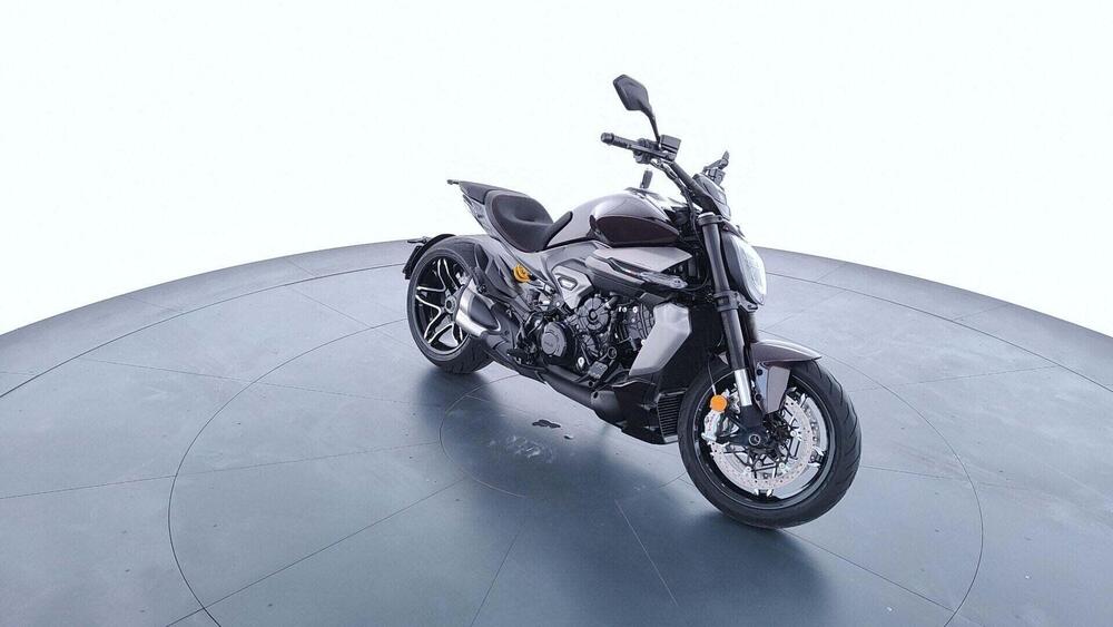 Ducati XDiavel V4 (2025 - 26) (3)