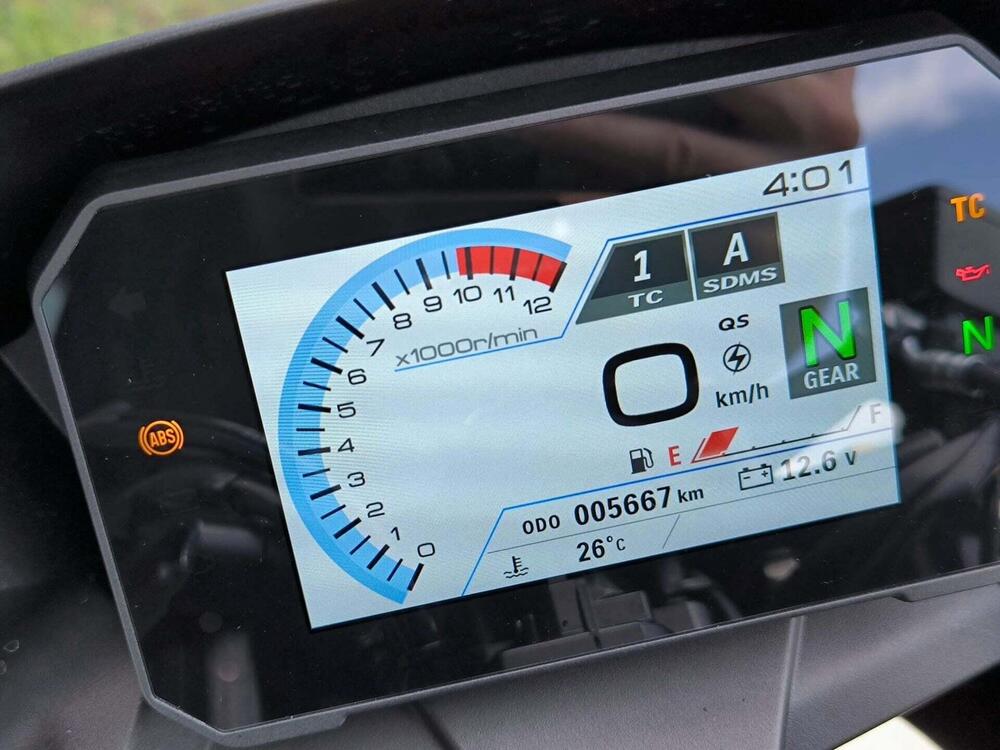 Suzuki GSX-8R (2024 - 26) (5)
