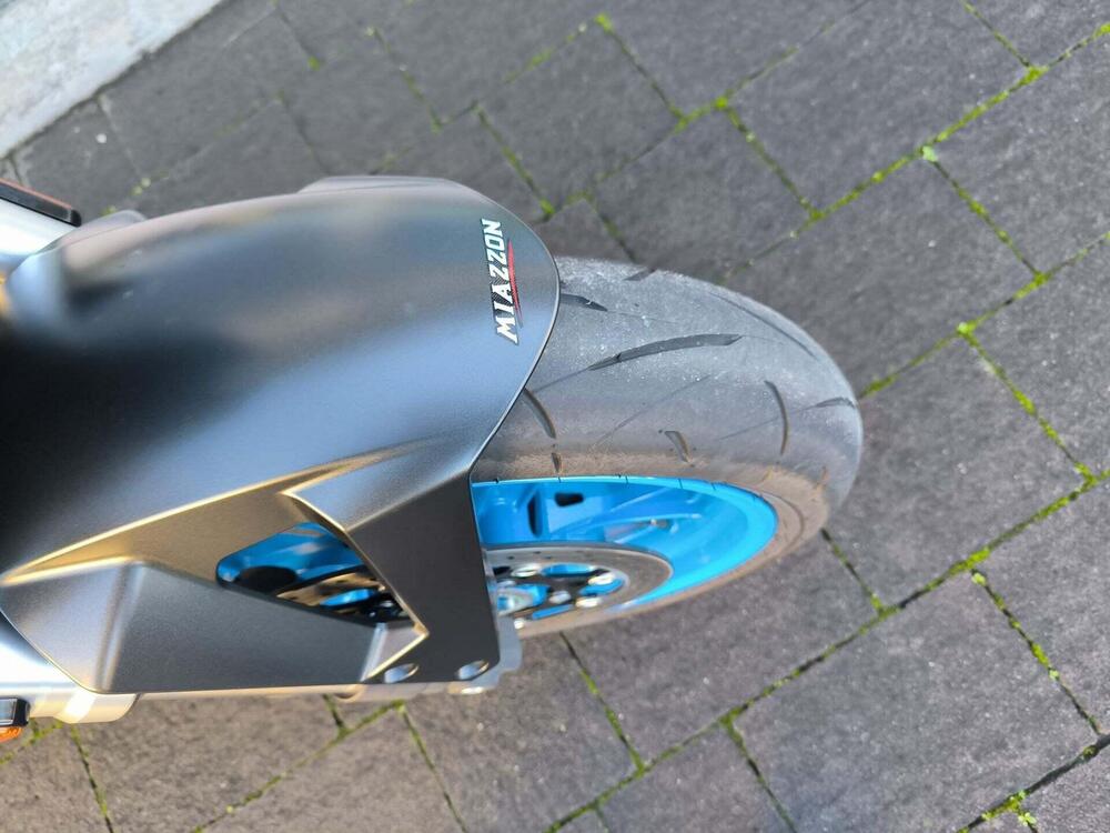 Suzuki GSX-8S (2023 - 24) (4)