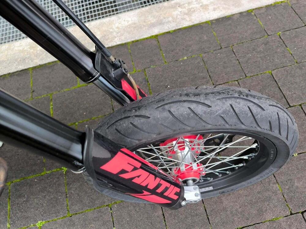 Fantic Motor XMF 125 Motard Performance 4t (2021 - 22) (6)