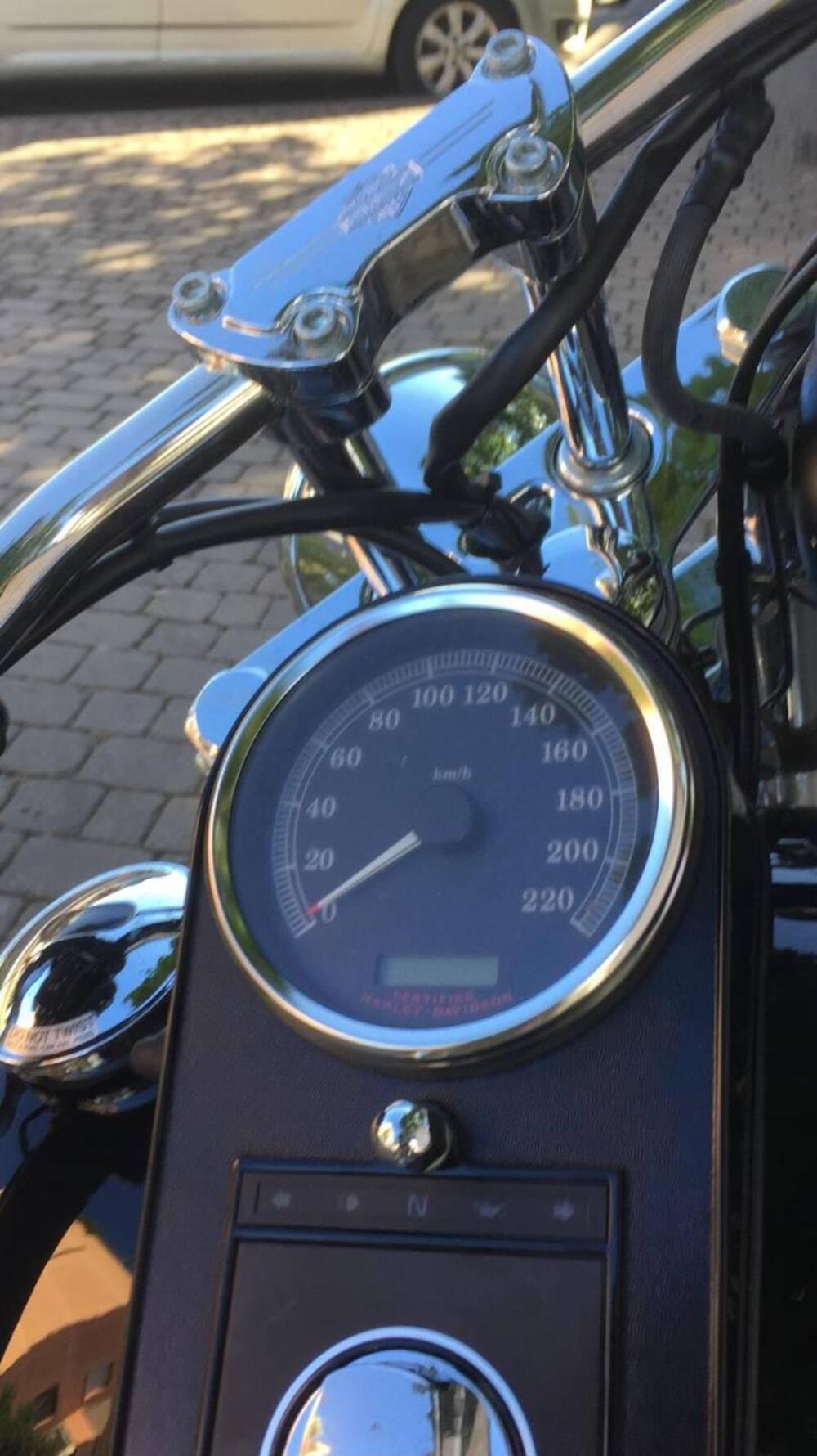 Harley-Davidson Softail  FXSTB Night Train (2)