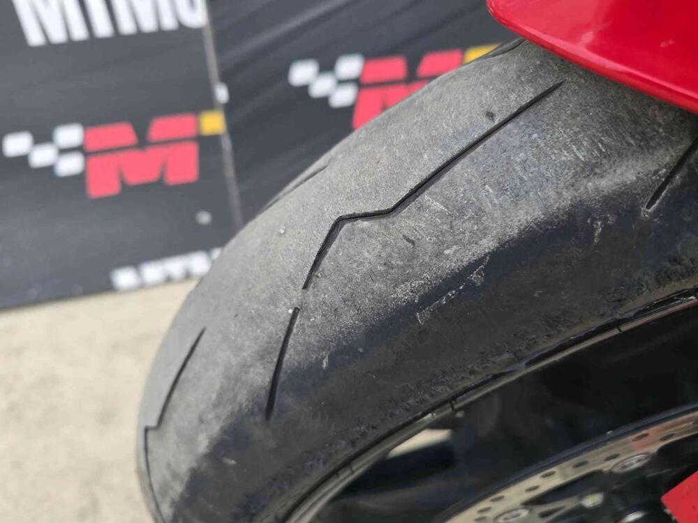 Yamaha YZF R1 (2007 - 08) (14)