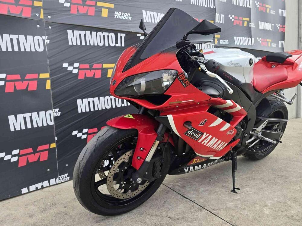 Yamaha YZF R1 (2007 - 08) (3)