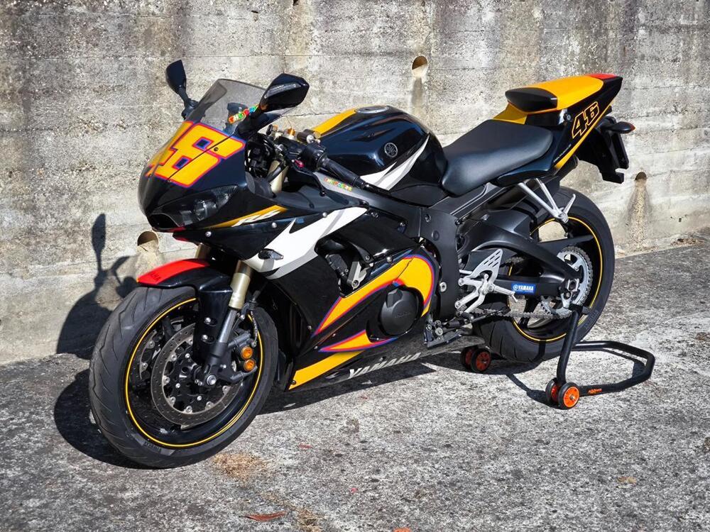 Yamaha YZF R6 (2005 - 06) (3)