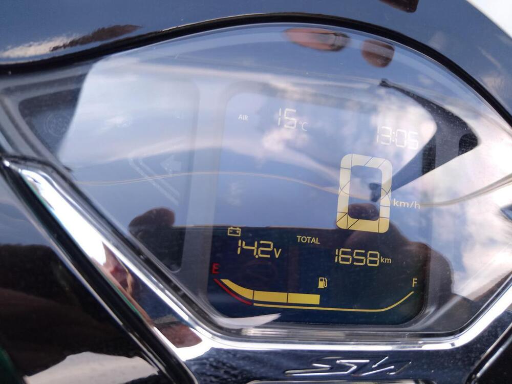 Honda SH 350 (2021 - 24) (8)