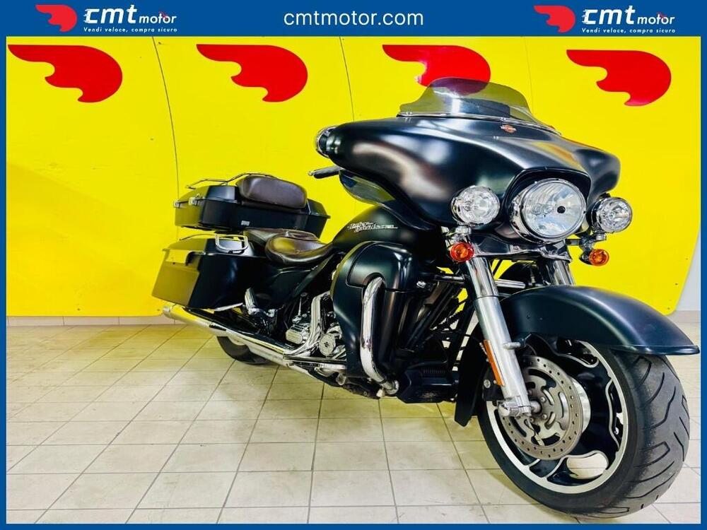 Harley-Davidson 1690 Street Glide (2011 - 13) - FLHX (2)