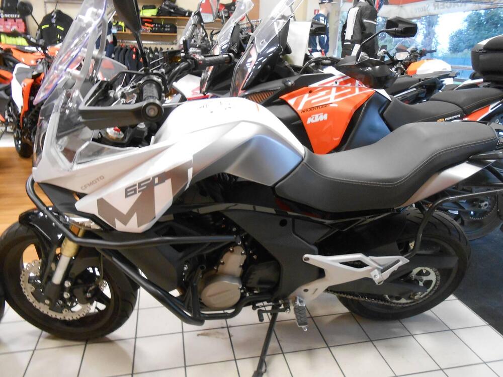 CFMOTO 650MT (2021 - 24)
