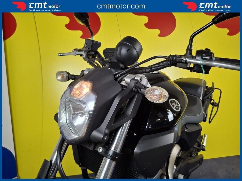 Yamaha MT-03 (2006 - 14) (7)