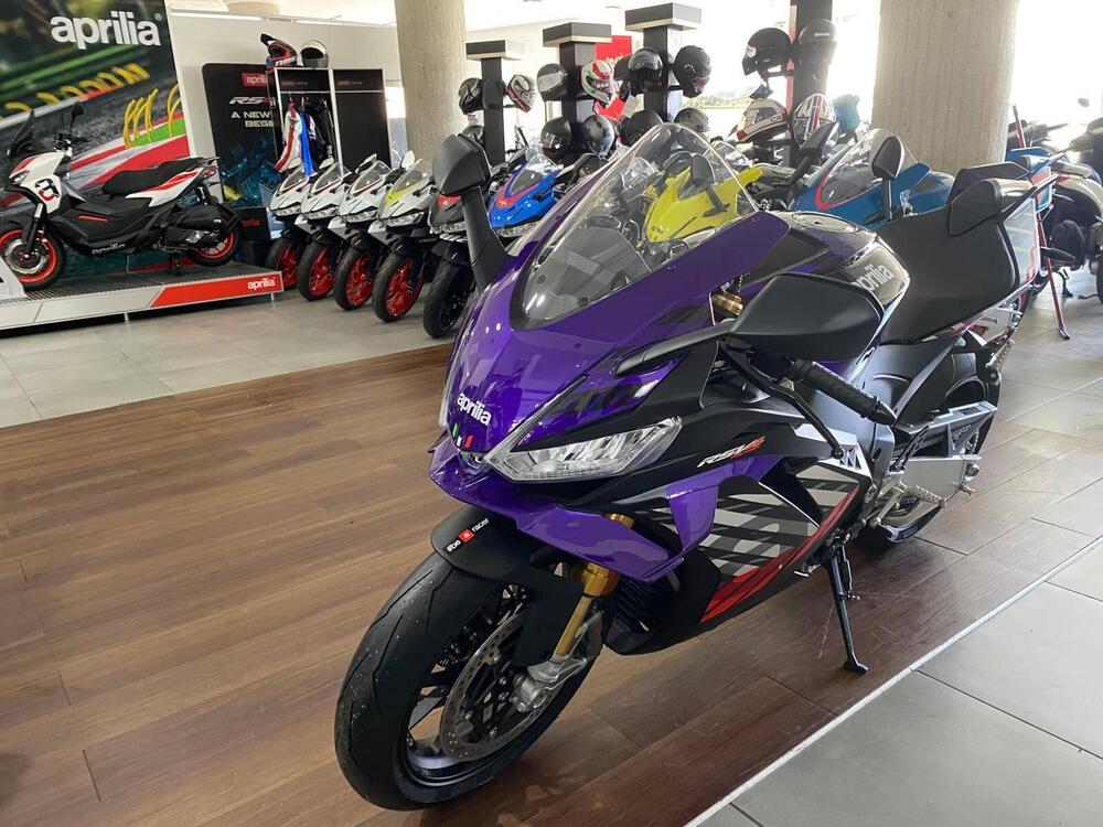 Aprilia RSV4 1100 Factory (2025 - 26) (3)