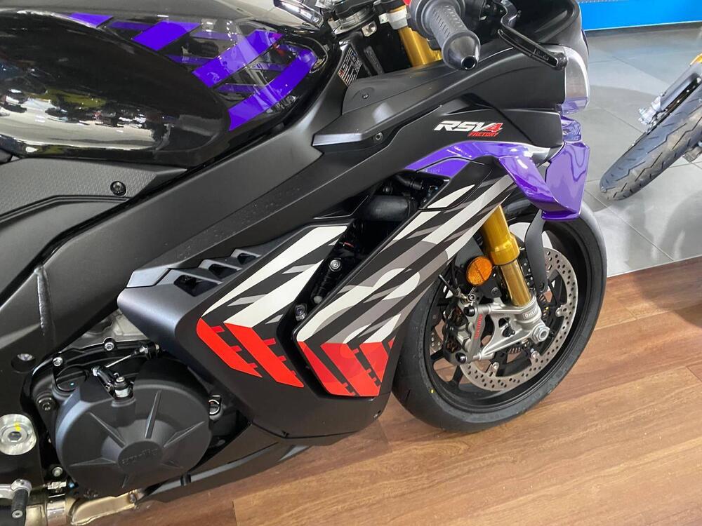 Aprilia RSV4 1100 Factory (2025 - 26) (5)