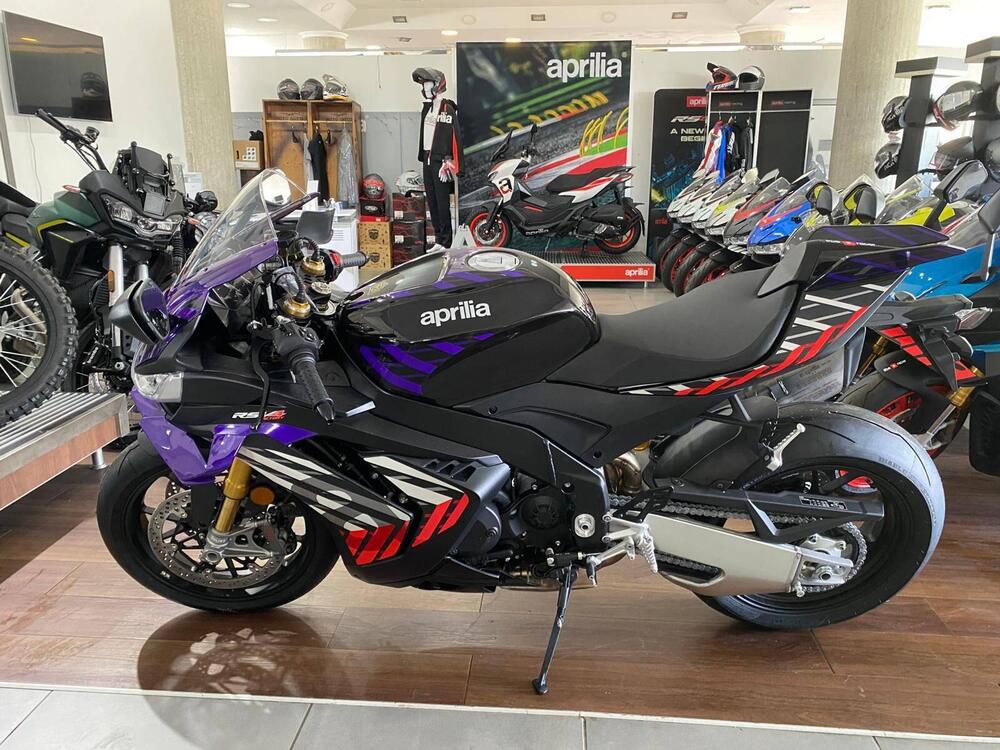 Aprilia RSV4 1100 Factory (2025 - 26)