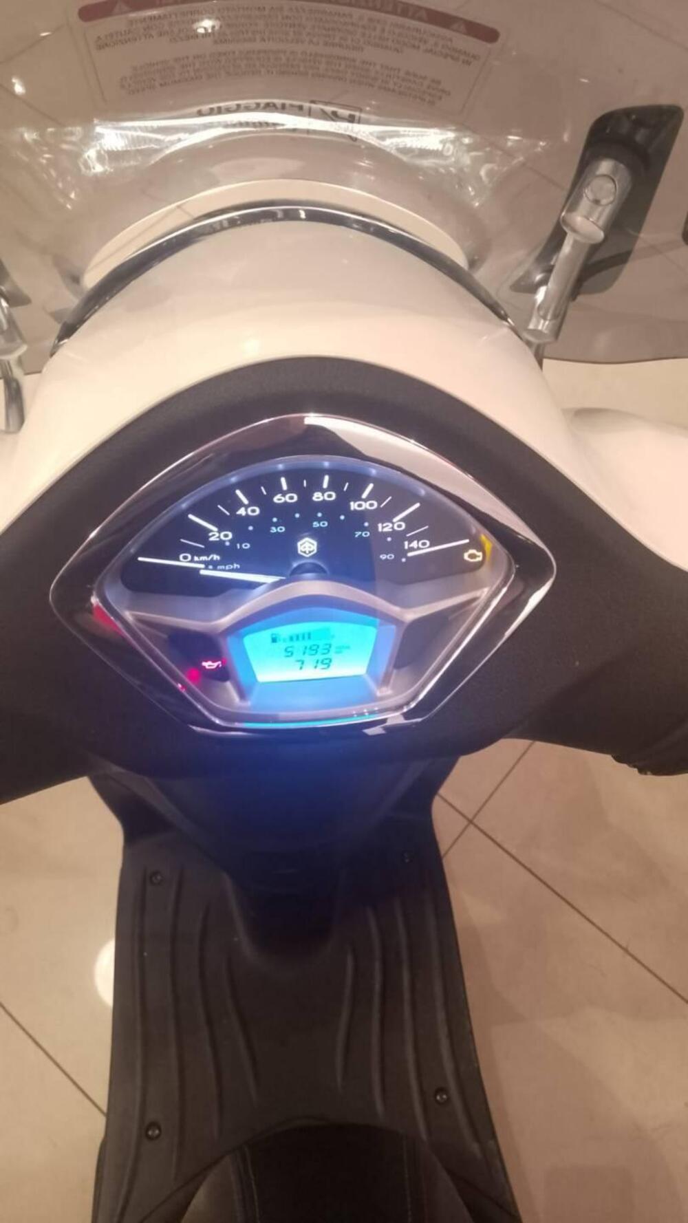 Piaggio Liberty 150 3V S ABS (2020) (2)