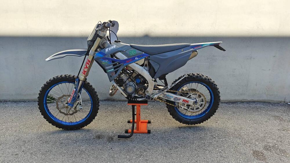 Tm Moto EN 125 ES Fi 2T (2025) (3)