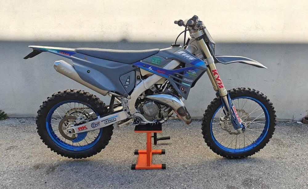 Tm Moto EN 125 ES Fi 2T (2025) (2)