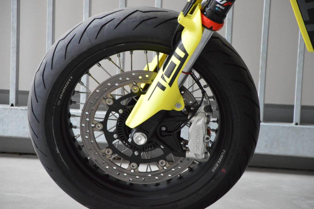 Husqvarna 701 Supermoto (2023 - 25) (11)