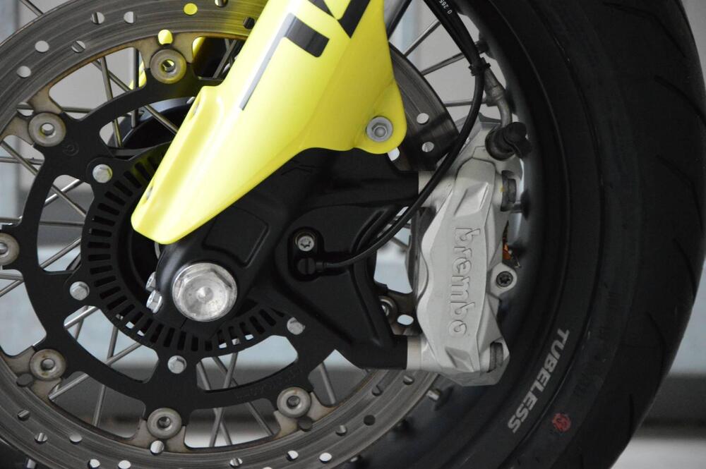 Husqvarna 701 Supermoto (2023 - 25) (16)