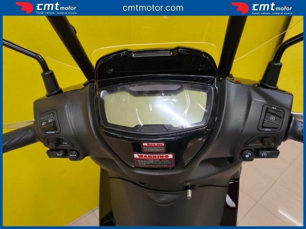 Swm C-Fly 125 (2026) (5)