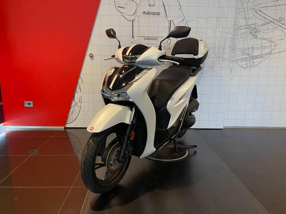 Honda SH 125i Sport (2022 - 23) (5)