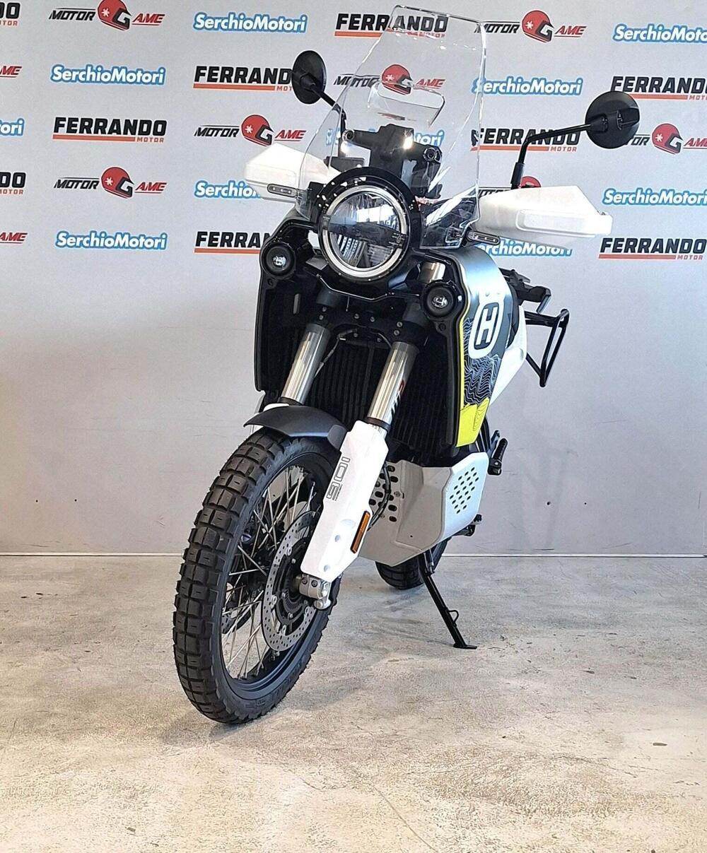 Husqvarna Norden 901 Expedition (2025 - 26) (3)