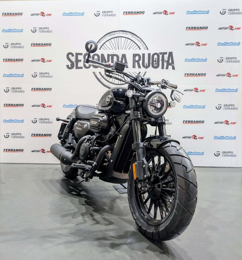 Keeway Motor V302 C (2022 - 26) (2)