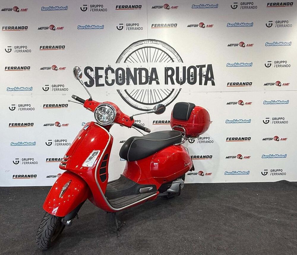 Vespa GTS 300 Super Hpe (2021 - 22) (3)