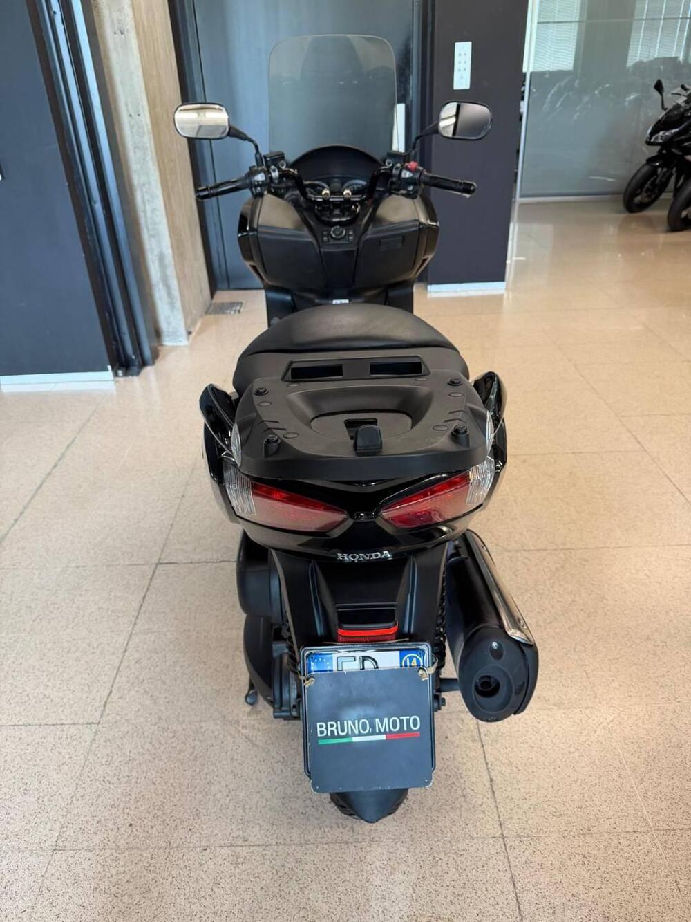 Honda Forza 300 ABS (2013 - 17) (2)