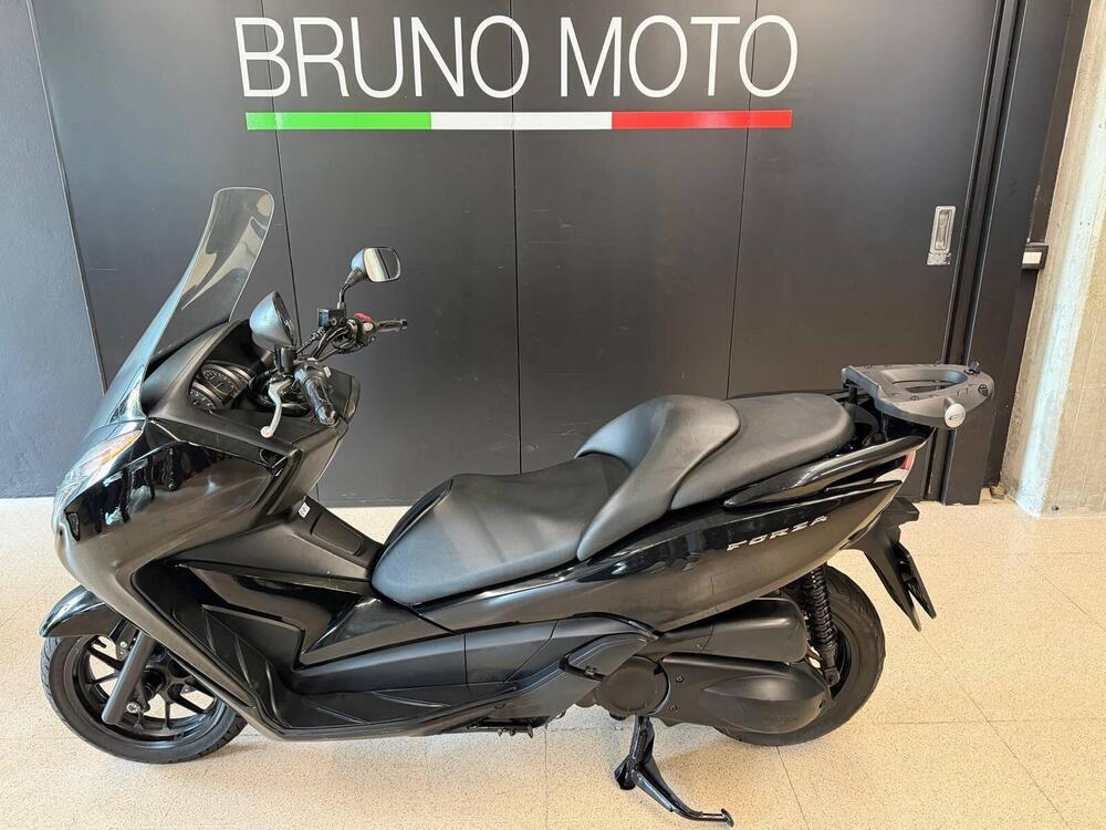 Honda Forza 300 ABS (2013 - 17) (4)