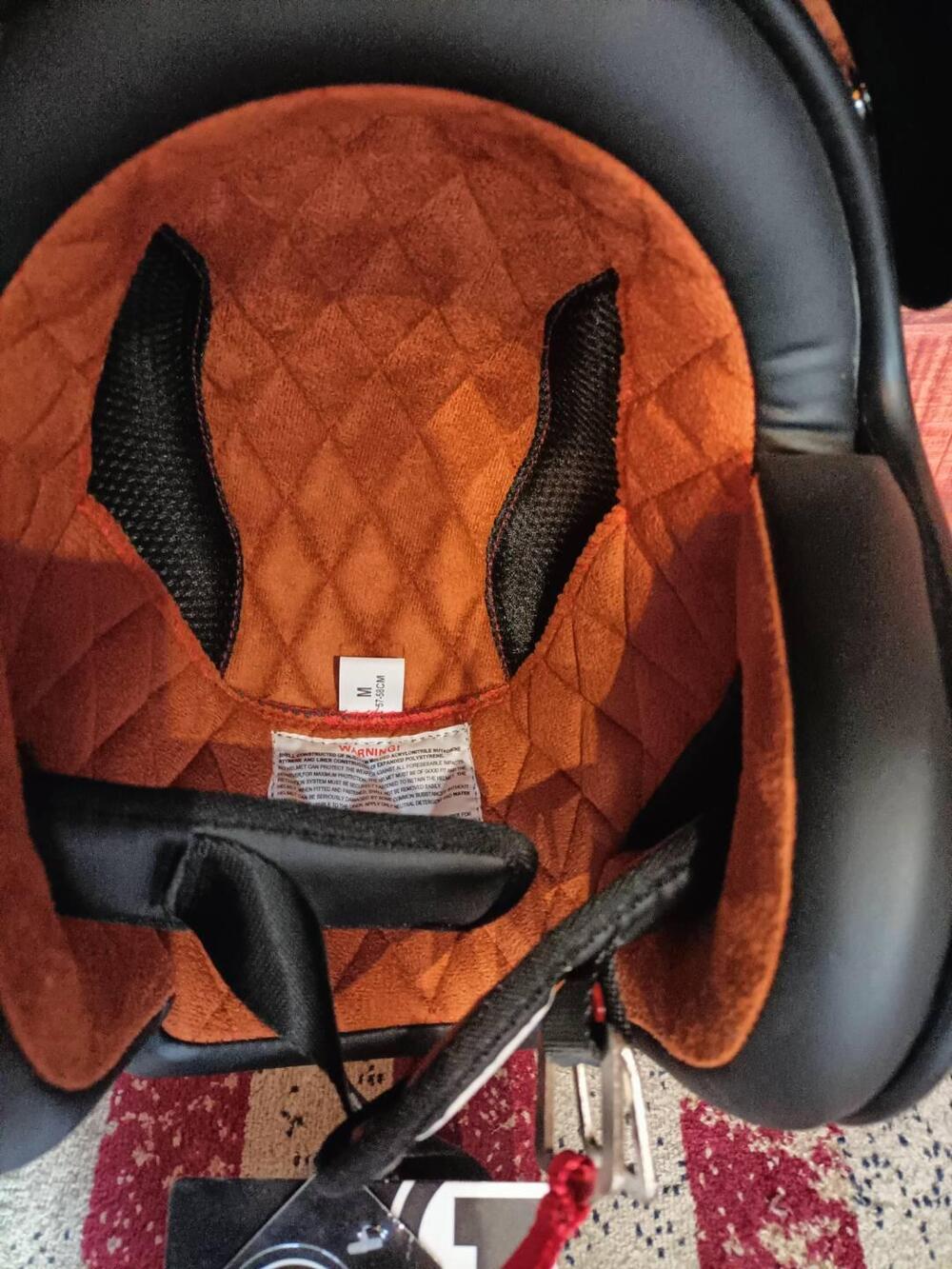 Casco Torc Fastlane (5)