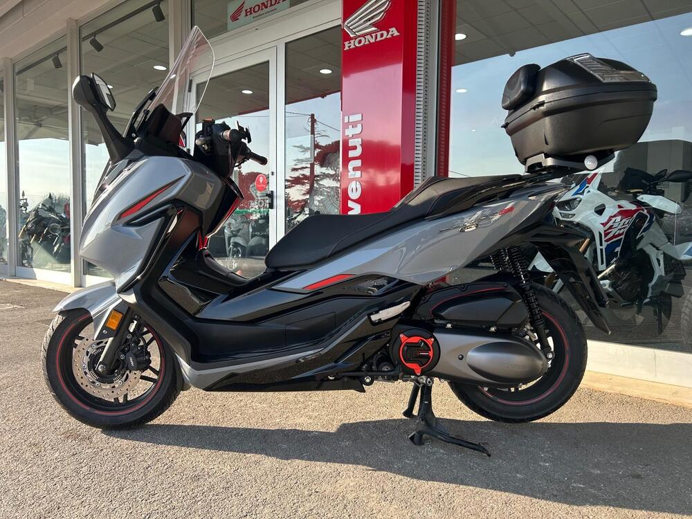 Honda Forza 300 Limited Edition ABS (2020) (2)
