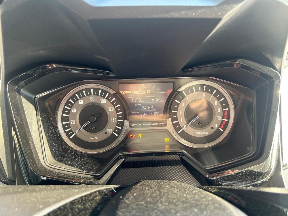 Honda Forza 300 Limited Edition ABS (2020) (5)