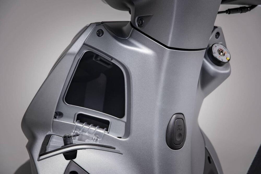 Kymco People 125i S ABS (2024 - 26) (13)