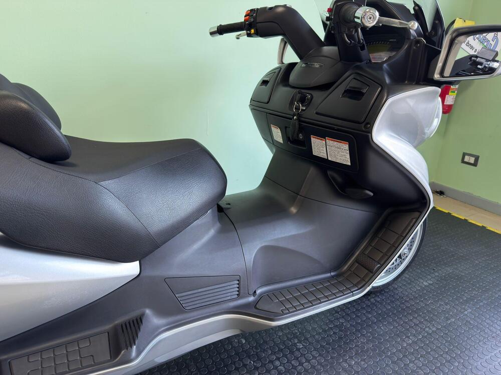 Suzuki Burgman AN 650 Executive (2004 - 06) (6)