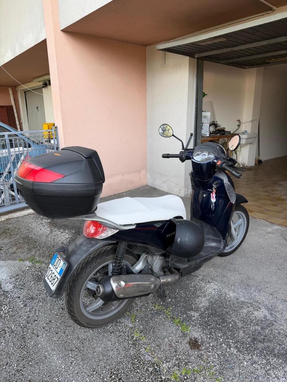 Aprilia Scarabeo 125 (2007 - 12)