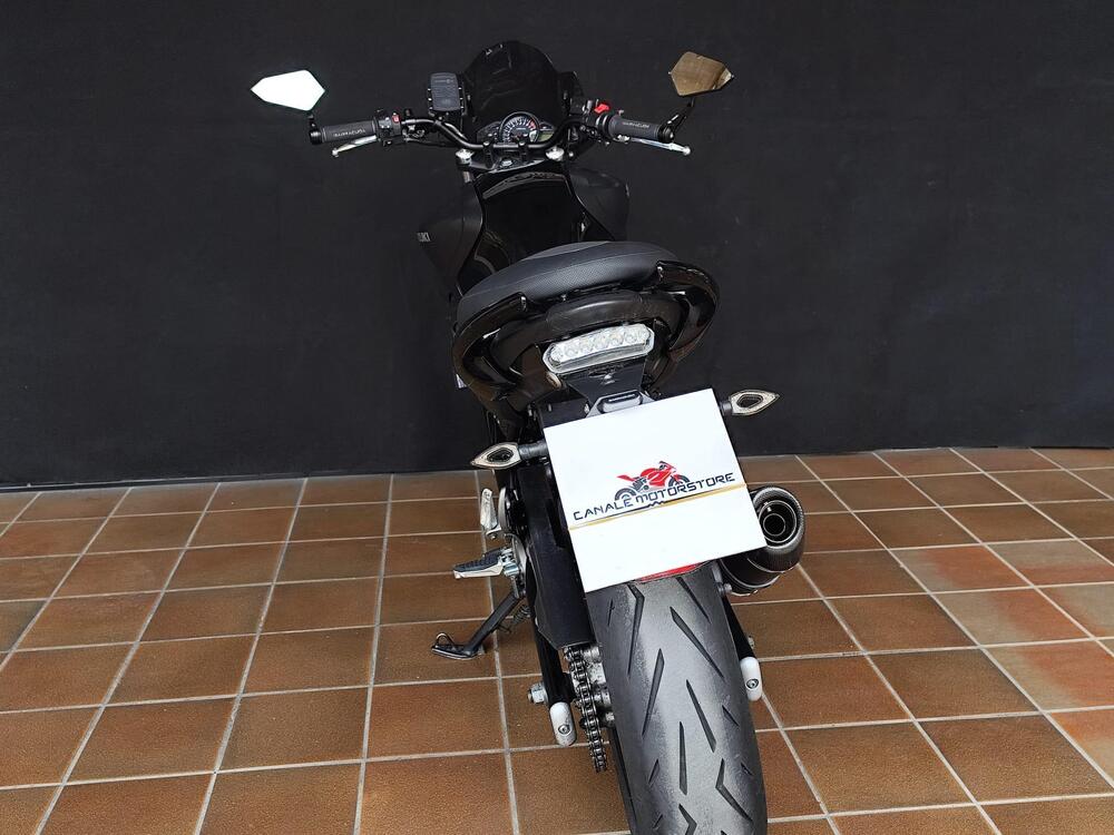 Suzuki Gladius 650 SFV (2009 - 15) (4)