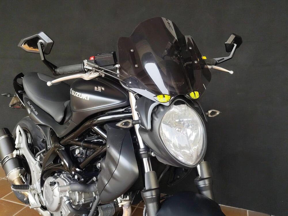 Suzuki Gladius 650 SFV (2009 - 15) (9)