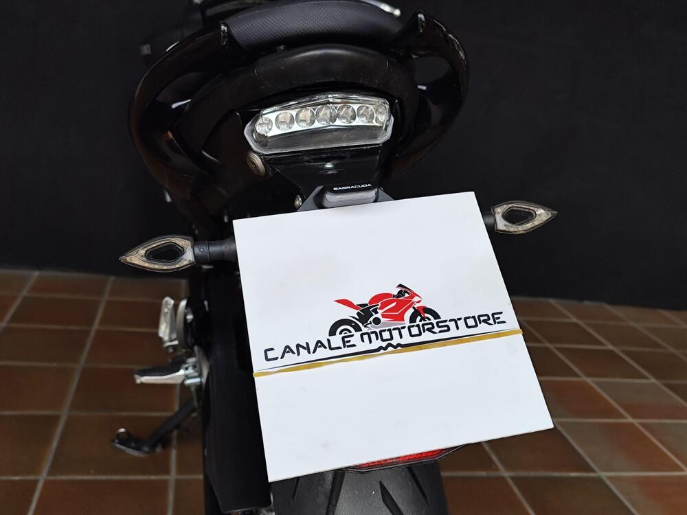 Suzuki Gladius 650 SFV (2009 - 15) (11)