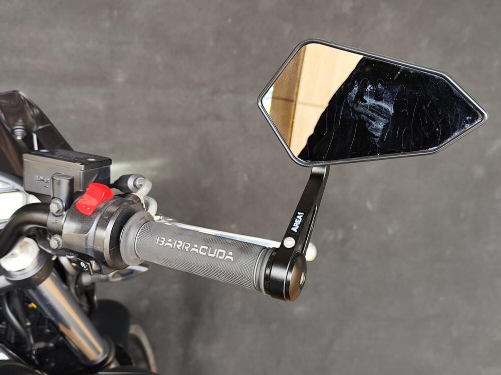 Suzuki Gladius 650 SFV (2009 - 15) (15)