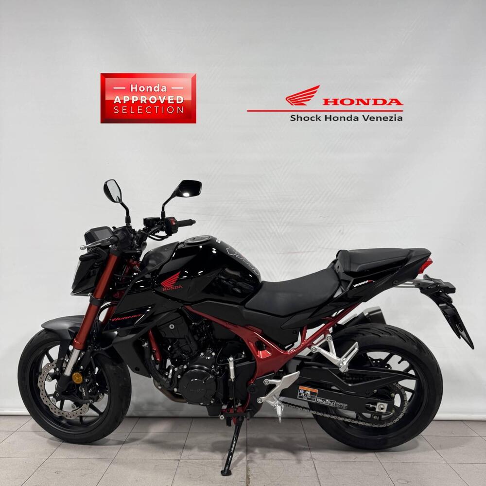 Honda CB 750 Hornet (2023 - 24) (3)