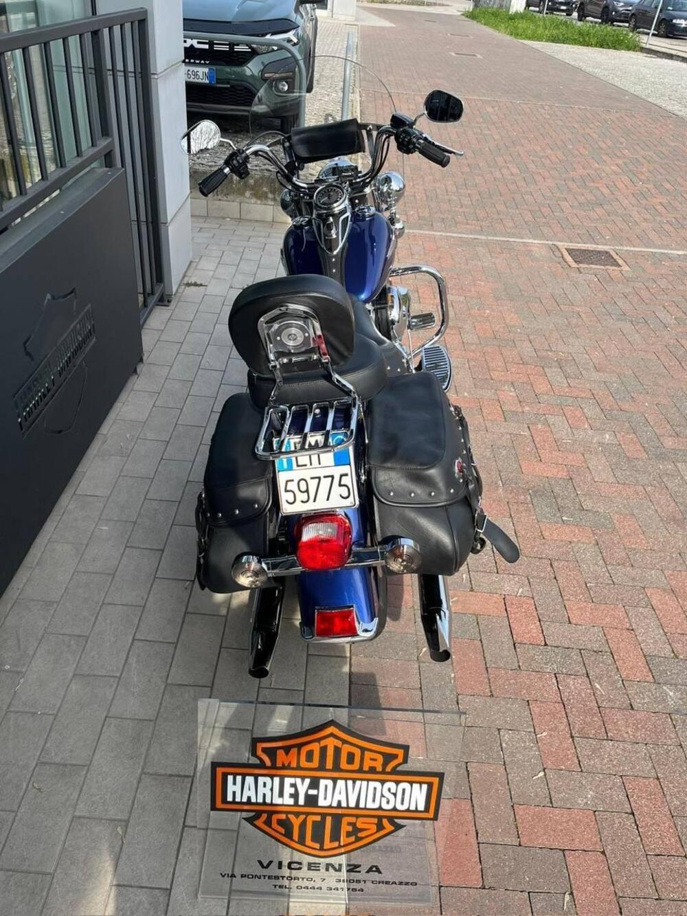 Harley-Davidson 1690 Heritage Classic (2011 - 17) - FLSTC (4)