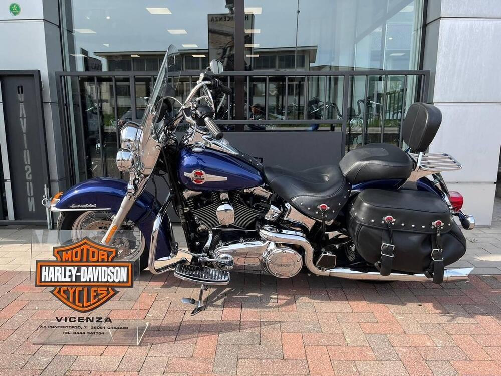 Harley-Davidson 1690 Heritage Classic (2011 - 17) - FLSTC (2)