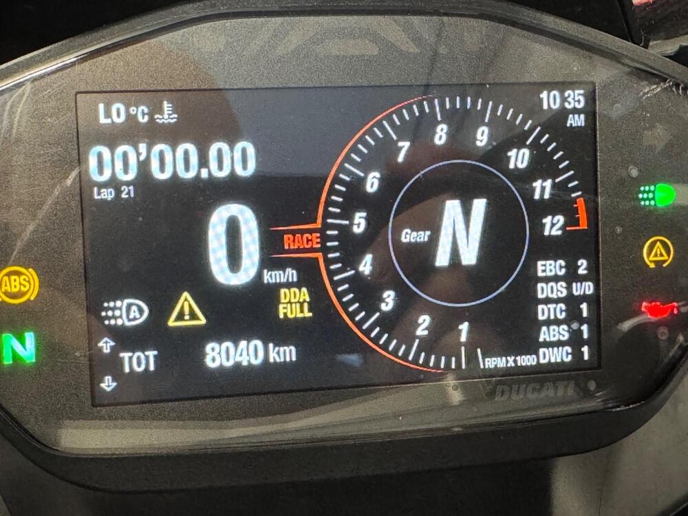 Ducati Panigale V2 (2021 - 24) (4)