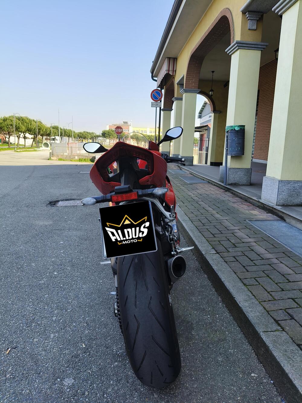 Ducati Panigale V2 (2021 - 24) (7)