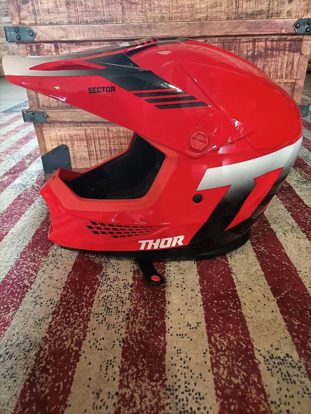 Casco Thor Sector 2 (2)